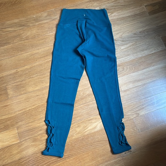 Leggings - Picture 2 of 3